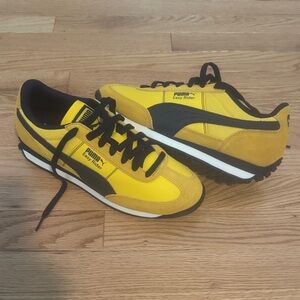 Puma Easy Rider Yellow and Navy Sneakers